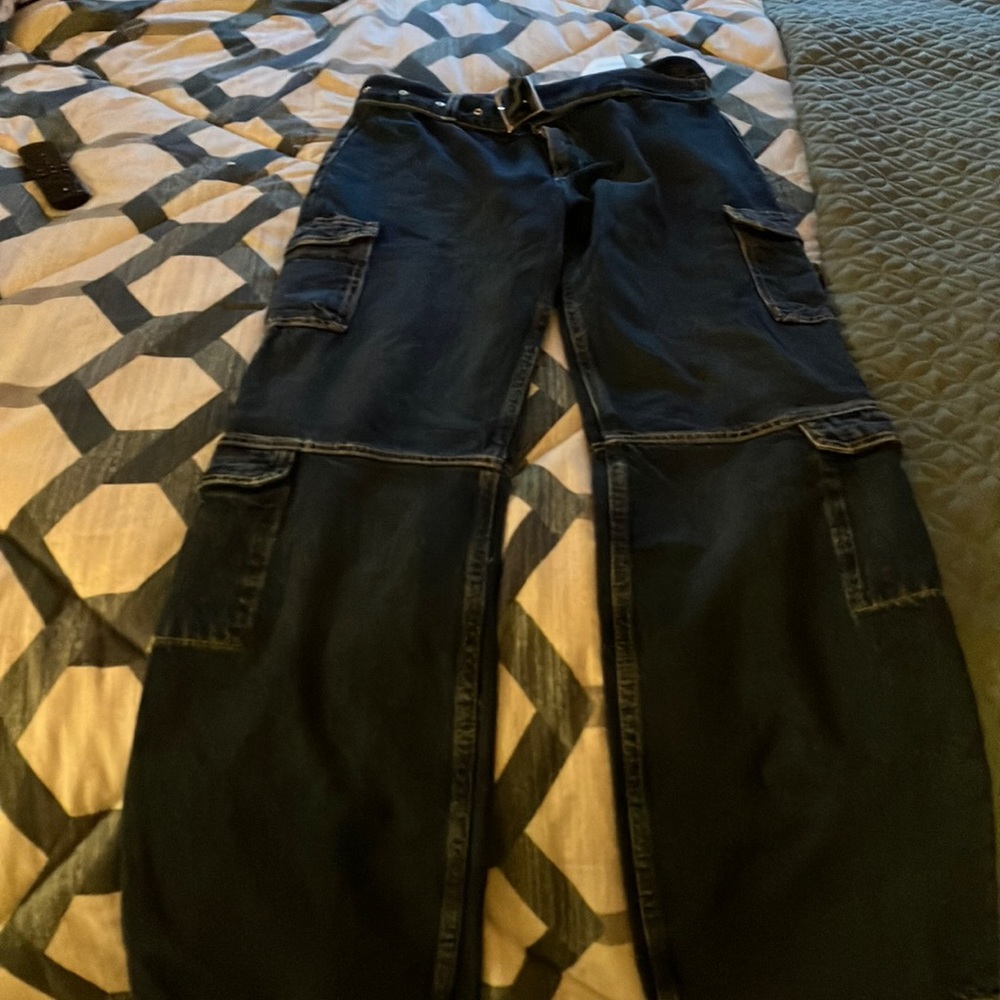 Zara size 2 Belted Cargo Jeans